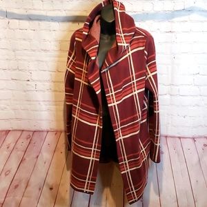 DH - Cozy Hooded Jacket